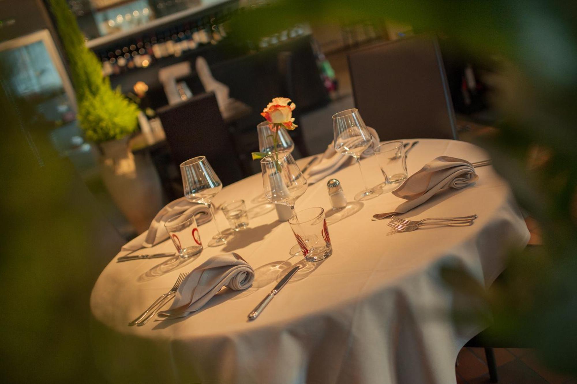Eggentaler Hotel Кардано Екстериор снимка