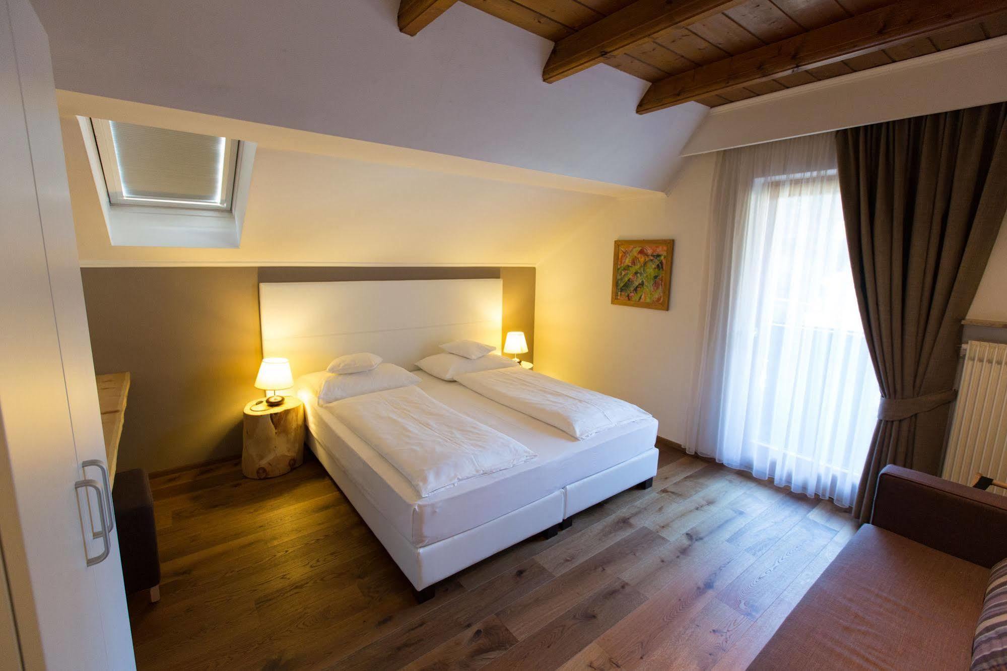 Eggentaler Hotel Кардано Екстериор снимка